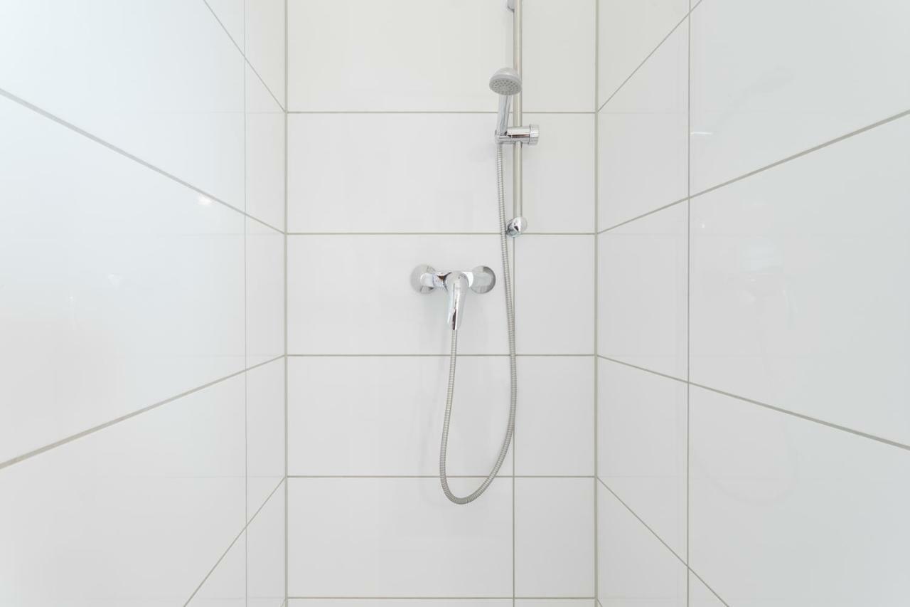 Studio Apartment Niemetzstr 51 Berlin Exterior foto