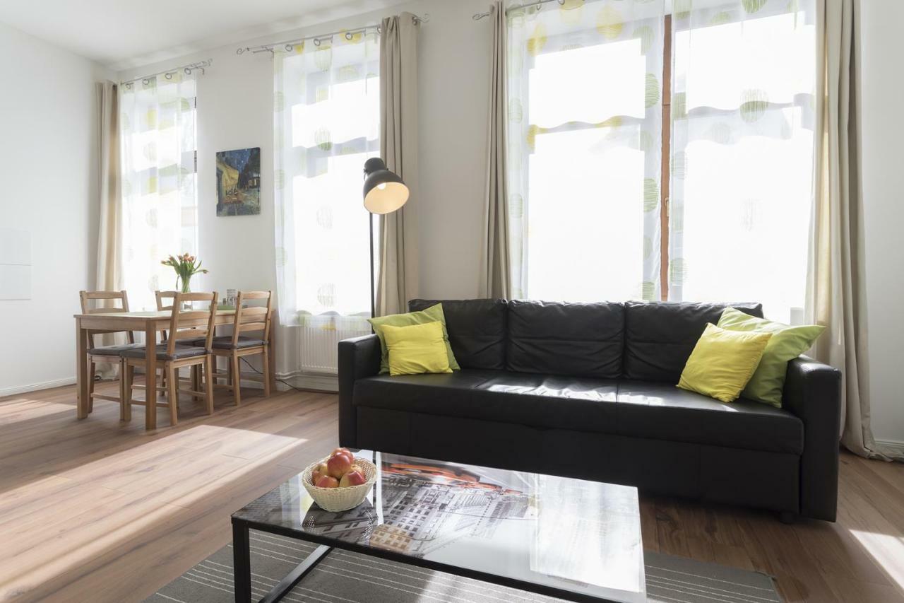 Studio Apartment Niemetzstr 51 Berlin Exterior foto